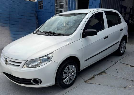 VOLKSWAGEN GOL 1.0 MI 8V FLEX 4P MANUAL G.V VOLKSWAGEN GOL 1.0 MI 8V FLEX 4P MANUAL G.V